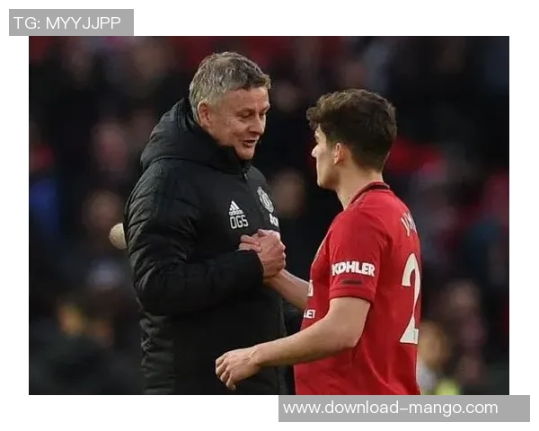 足球经理周薪揭秘：如何影响球队表现与战术选择的背后故事